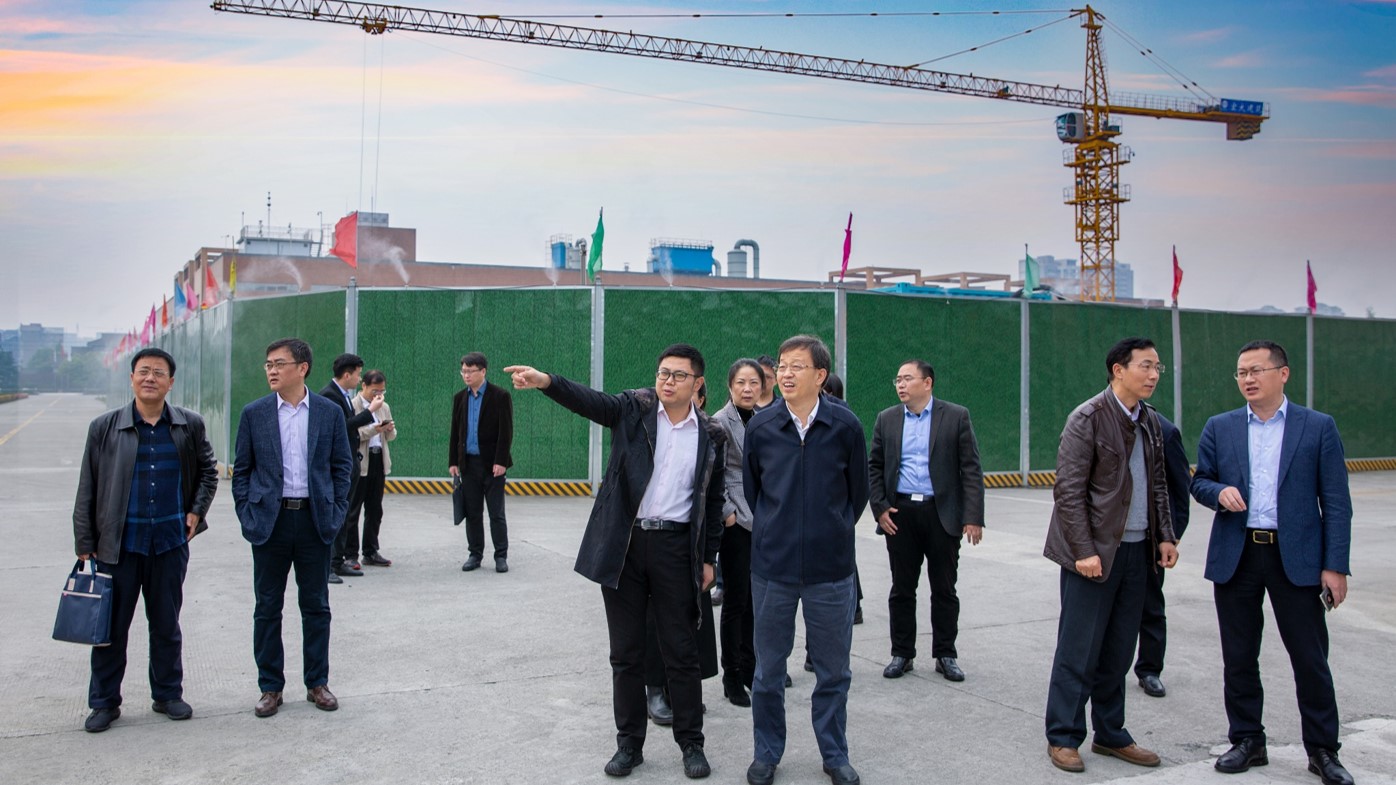 江蘇省政府參事調(diào)研四川海蓉藥業(yè)，共話川藥發(fā)展之路